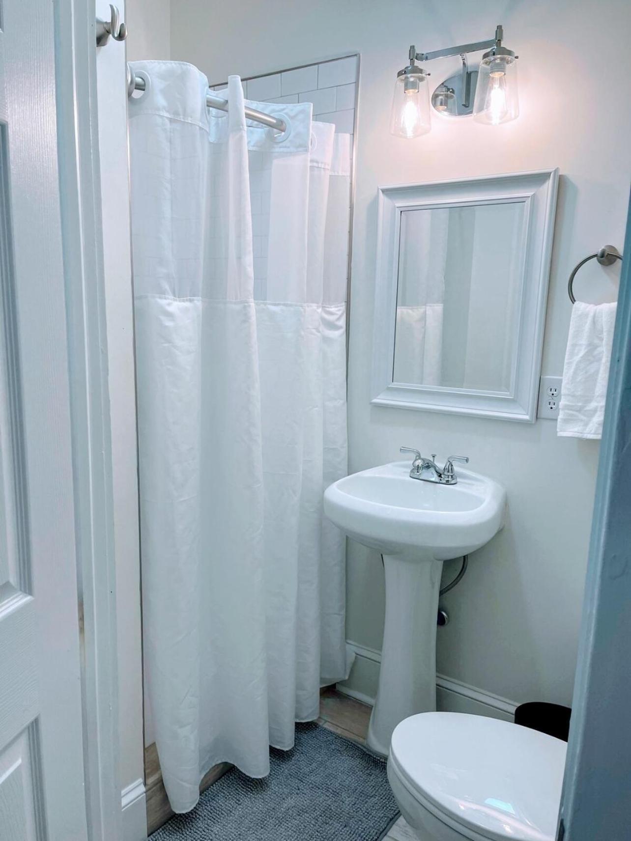 Walk To Duke Campus! 3 Bedroom In Trinity Park! Дарем Экстерьер фото